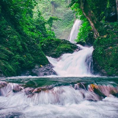 世界旅游日：遍览神州大地 共享地球之美